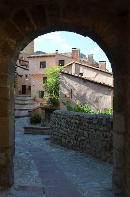 Apartamento Portal Del Agua Albarracin Exterior photo