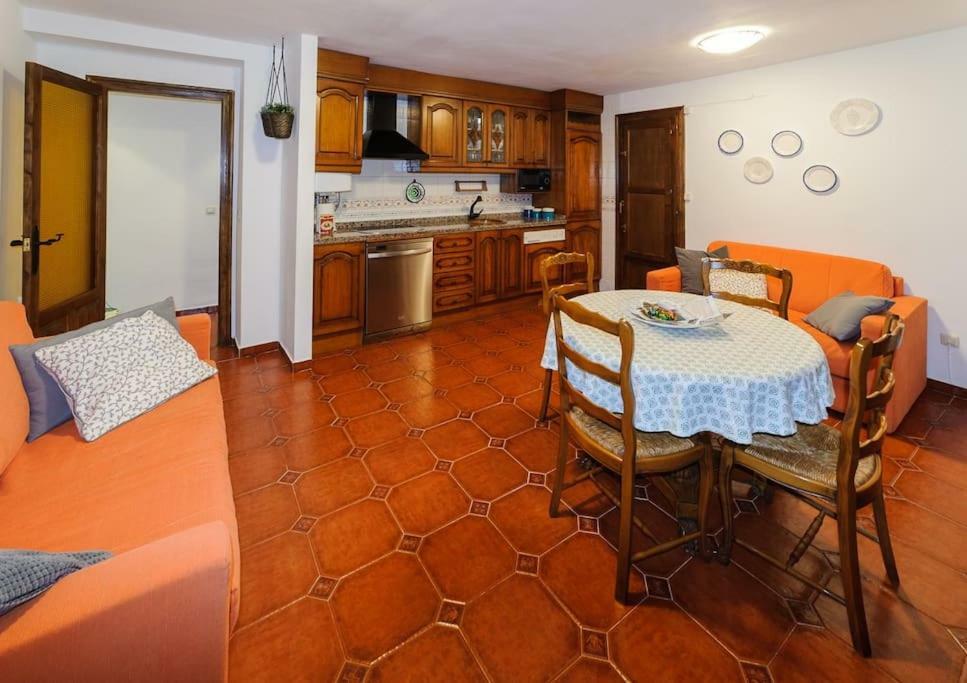 Apartamento Portal Del Agua Albarracin Exterior photo